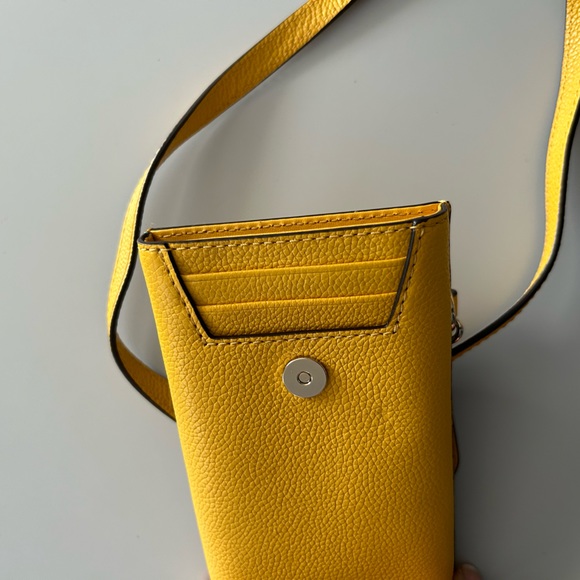 Kate Spade yellow phone crossbody - Picture 3 of 6
